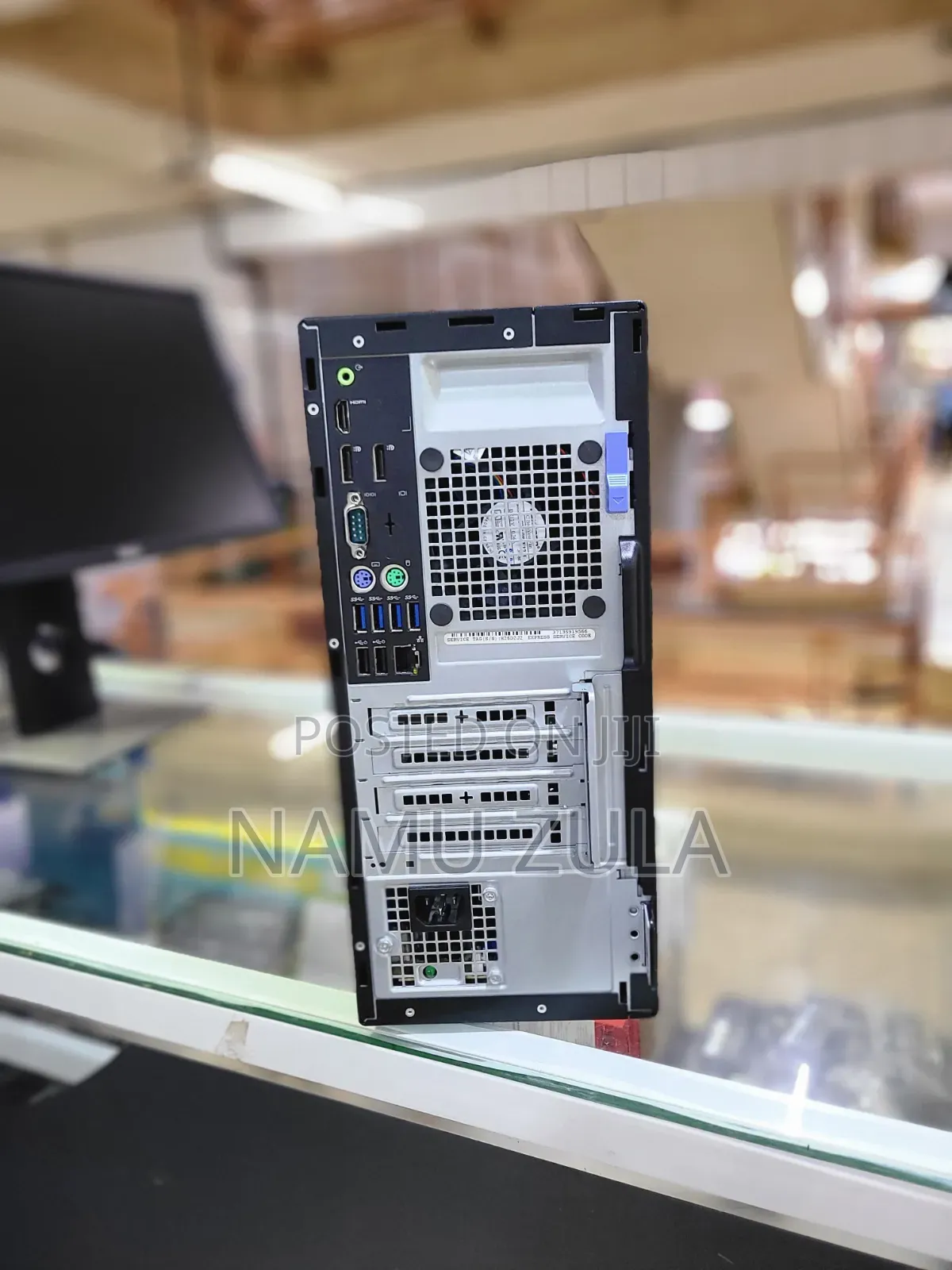 Desktop Computer Dell 8GB Intel Core i5 SSD 256GB
