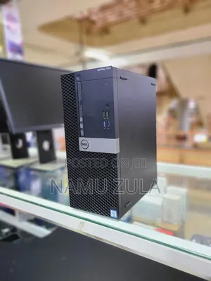 Desktop Computer Dell 8GB Intel Core i5 SSD 256GB