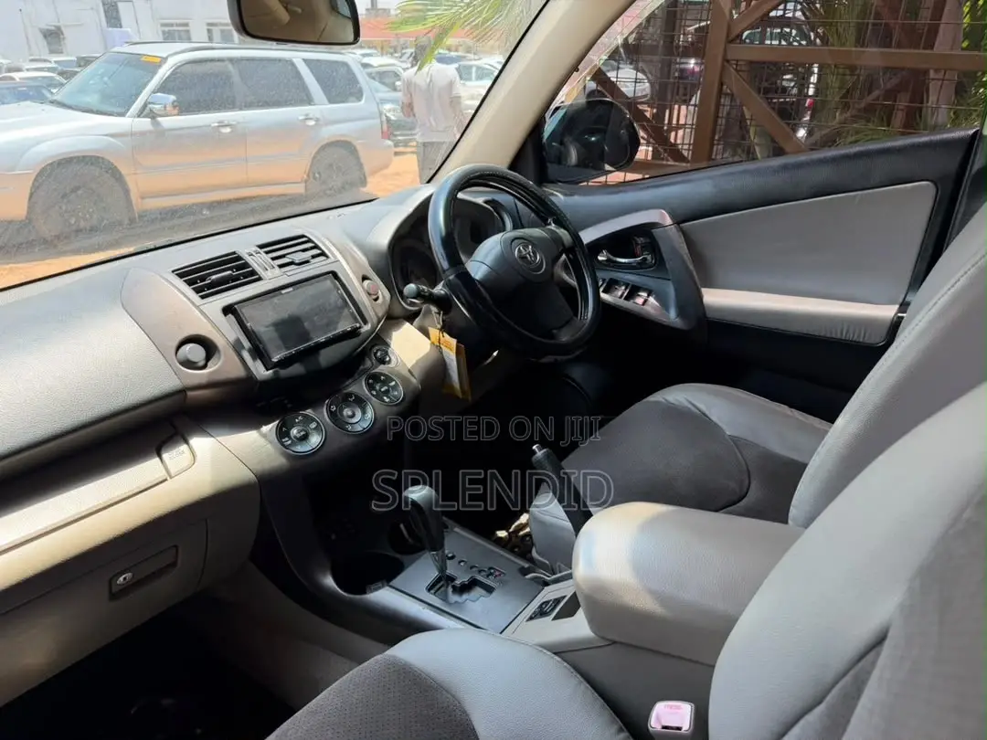 Toyota Vanguard 2008 Black