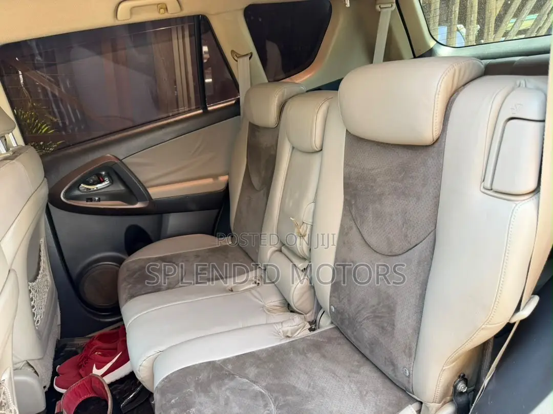 Toyota Vanguard 2008 Black