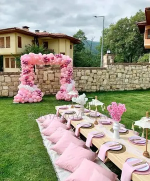 Outdoor Picnic Decor