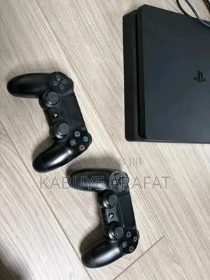 Ps4 Slim With 2 Controllers