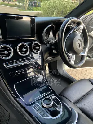 Mercedes-Benz GLC-Class 2017 White