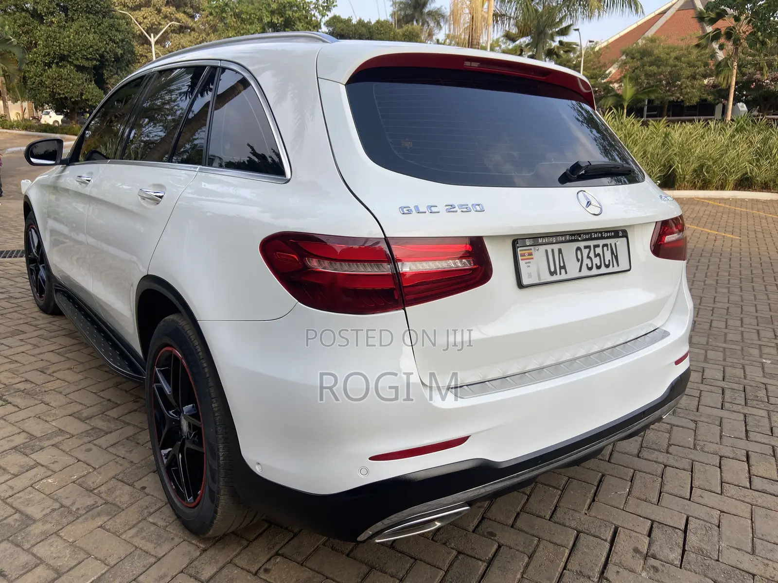 Mercedes-Benz GLC-Class 2017 White