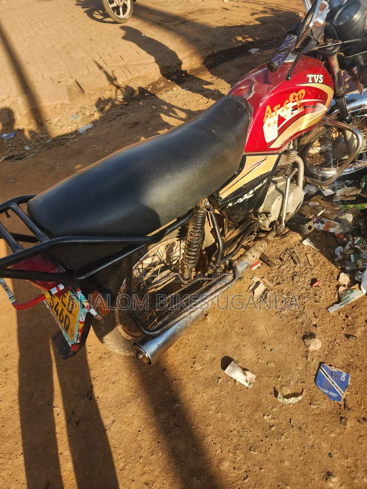 TVS HLX 125 2016 Red