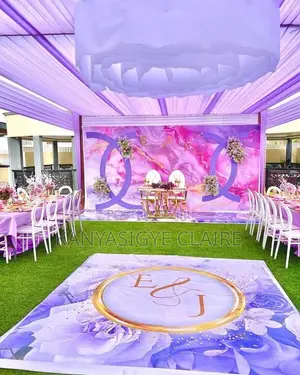 300 Wedding Guest Decor