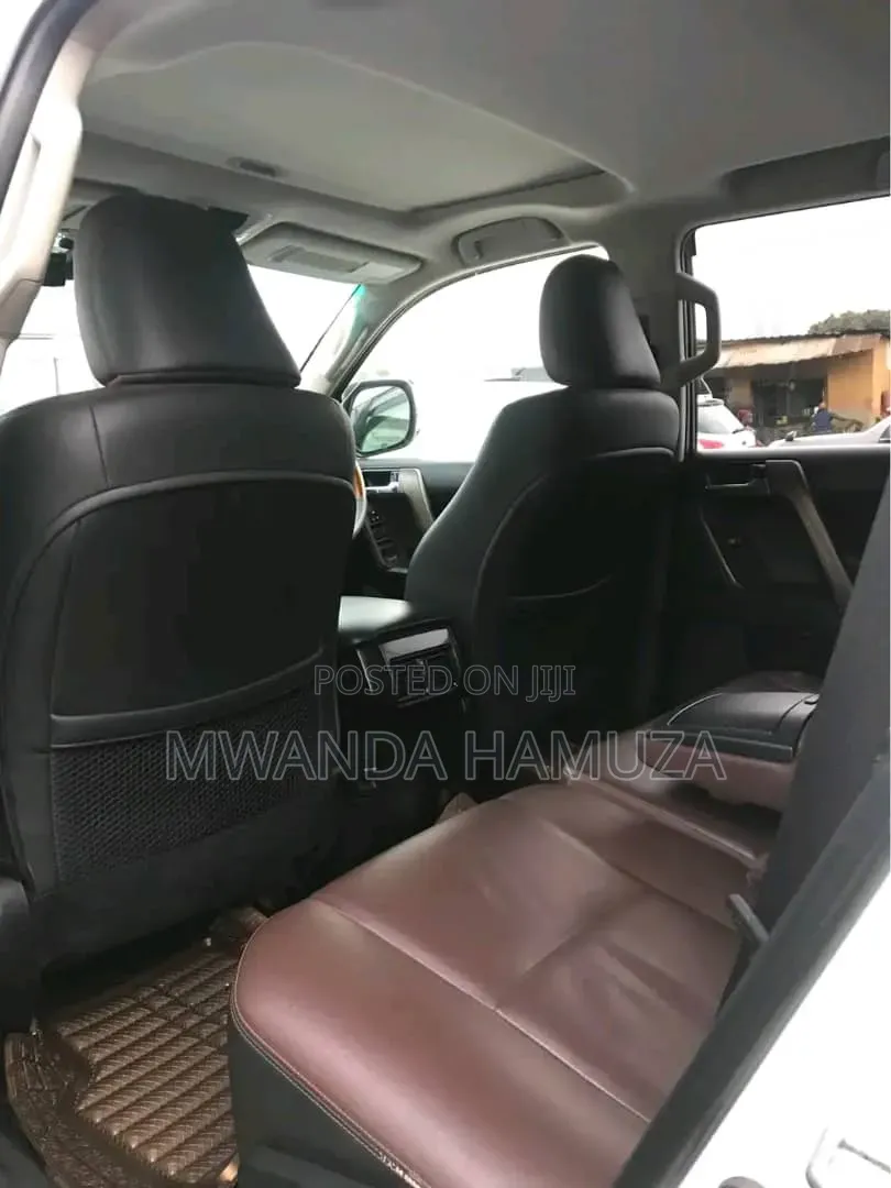 Toyota Land Cruiser Prado 2018 White