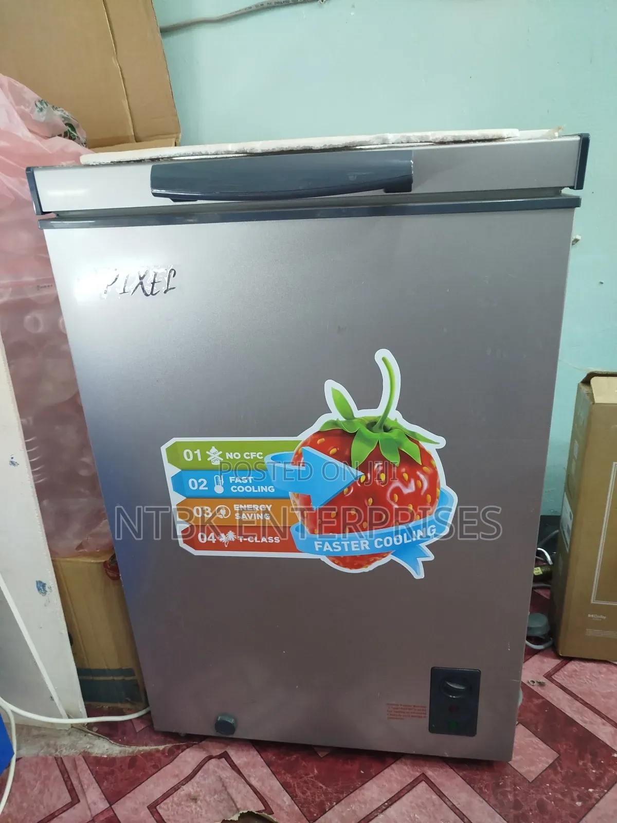 Pixel 130l Deep Freezer