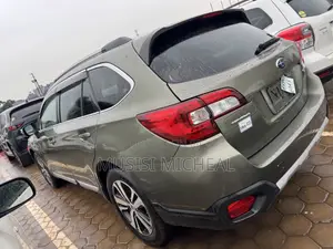 Subaru Outback Limited AWD 2020 Green