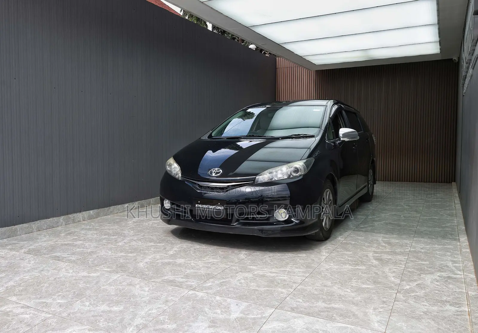 Toyota Wish 2013 Black