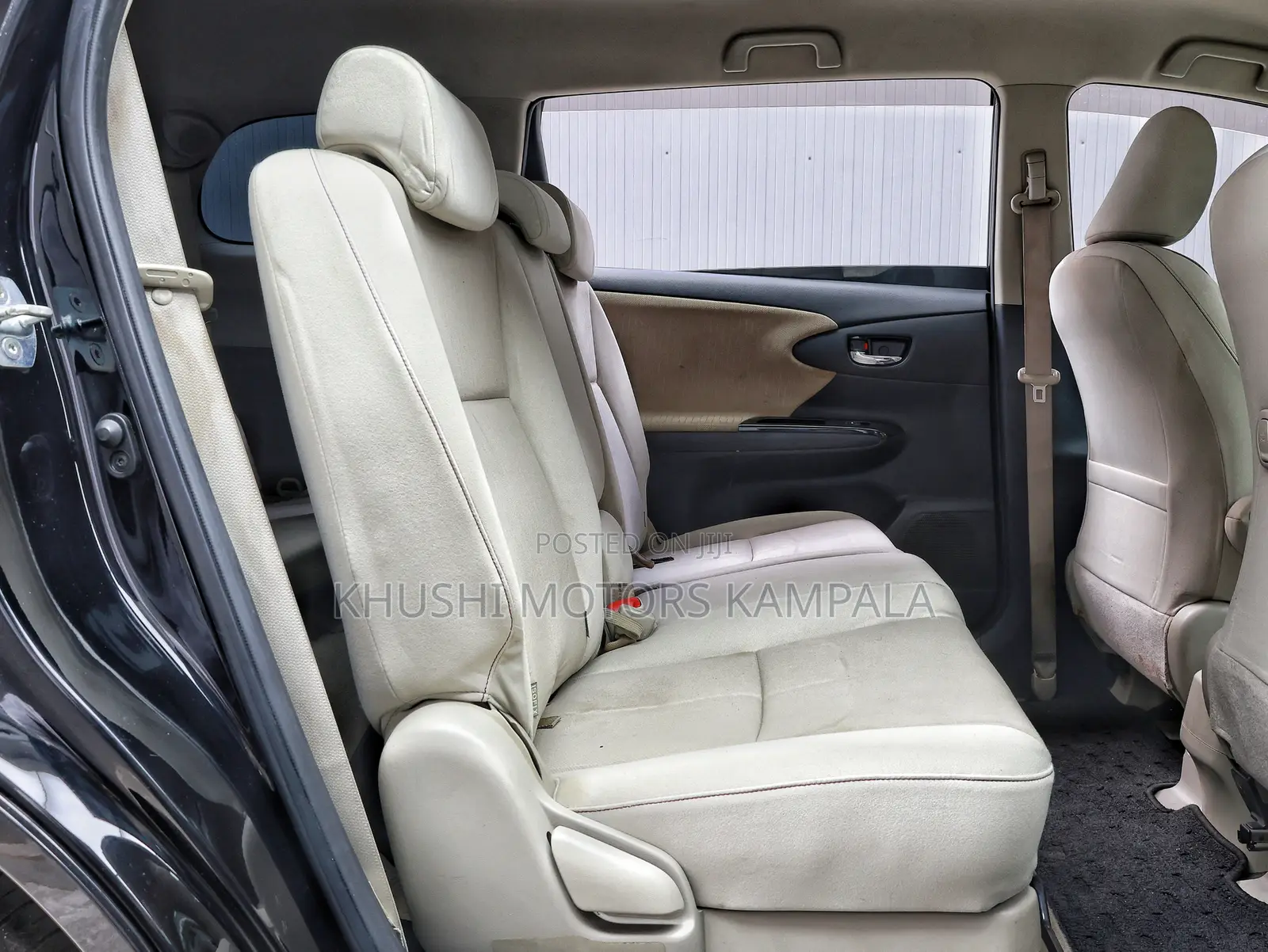 Toyota Wish 2013 Black