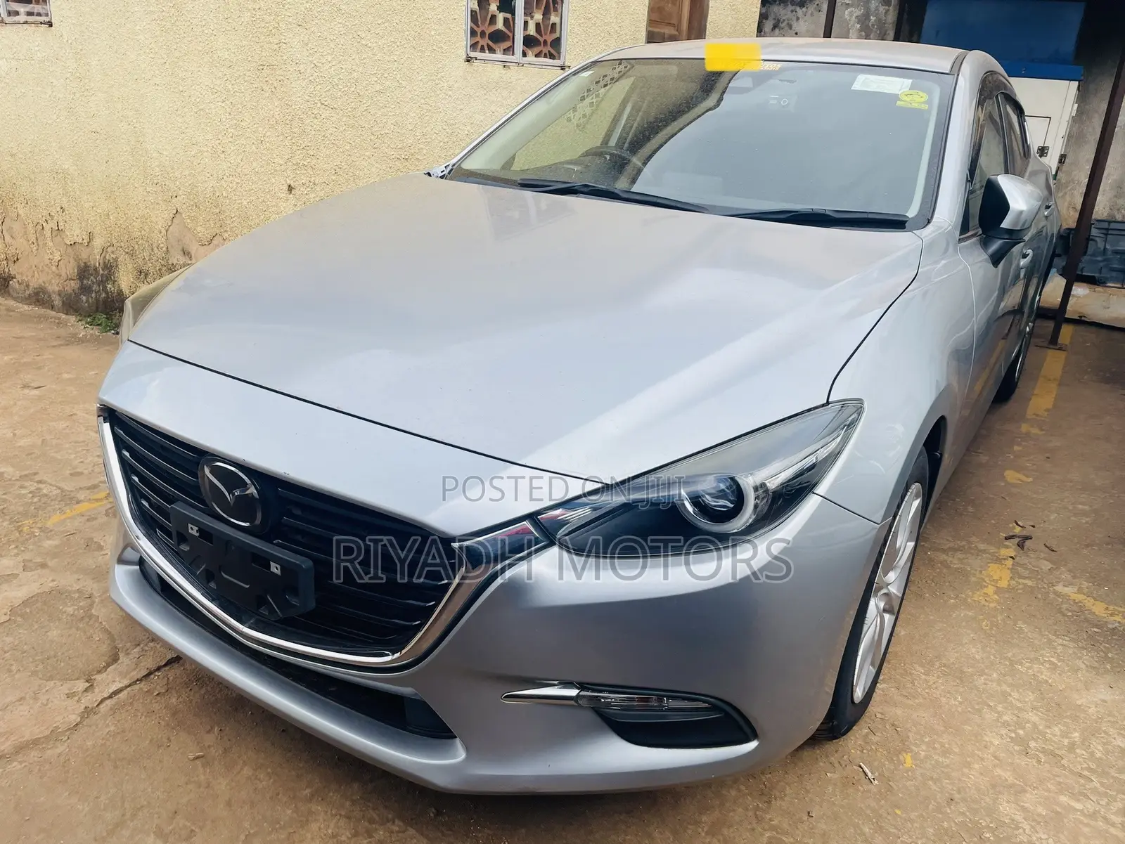 Mazda Axela 2018 Silver