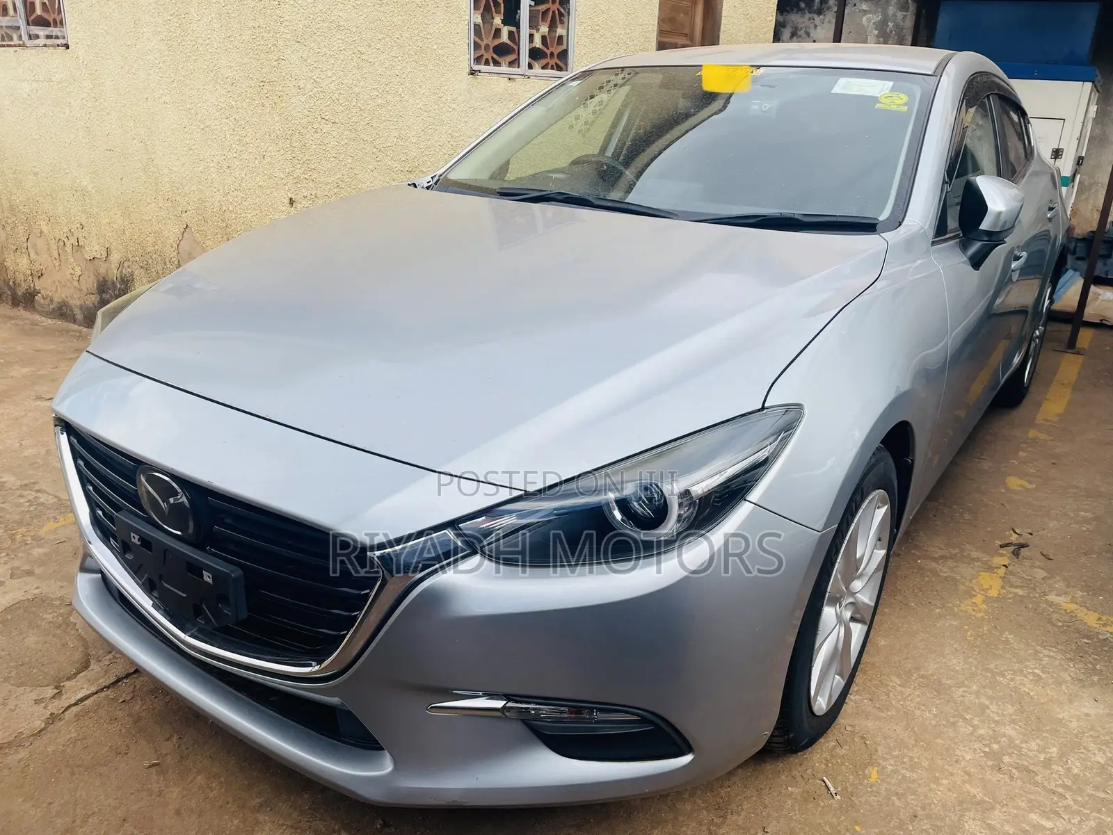 Mazda Axela 2018 Silver