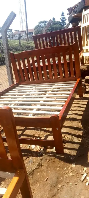 5x6 Simple Classic Wooden Bed