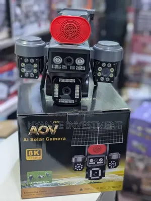4 Lense Security Camera With 2 Solar Panels and Large Battery