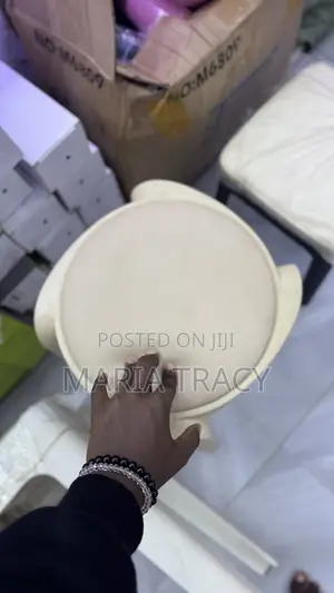 Trendy Chair