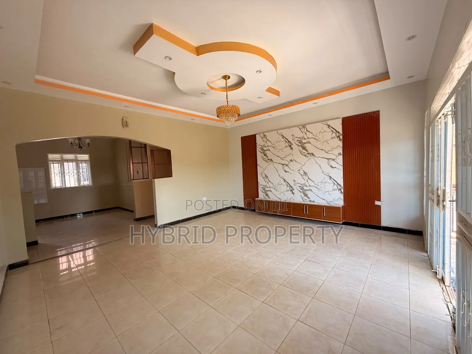 4bdrm House in Matugga~Kiryagonja, Gombe for sale