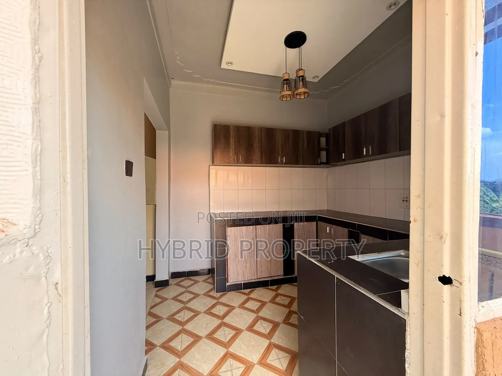 4bdrm House in Matugga~Kiryagonja, Gombe for sale