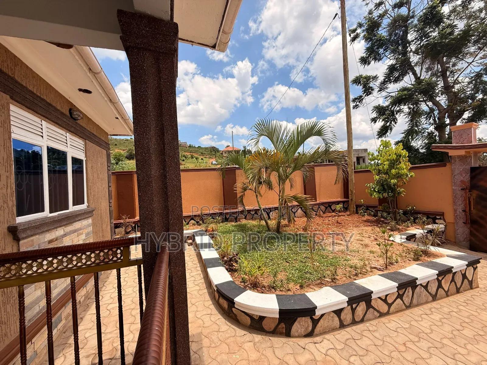 4bdrm House in Matugga~Kiryagonja, Gombe for sale