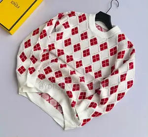 Unisex Classic Sweater