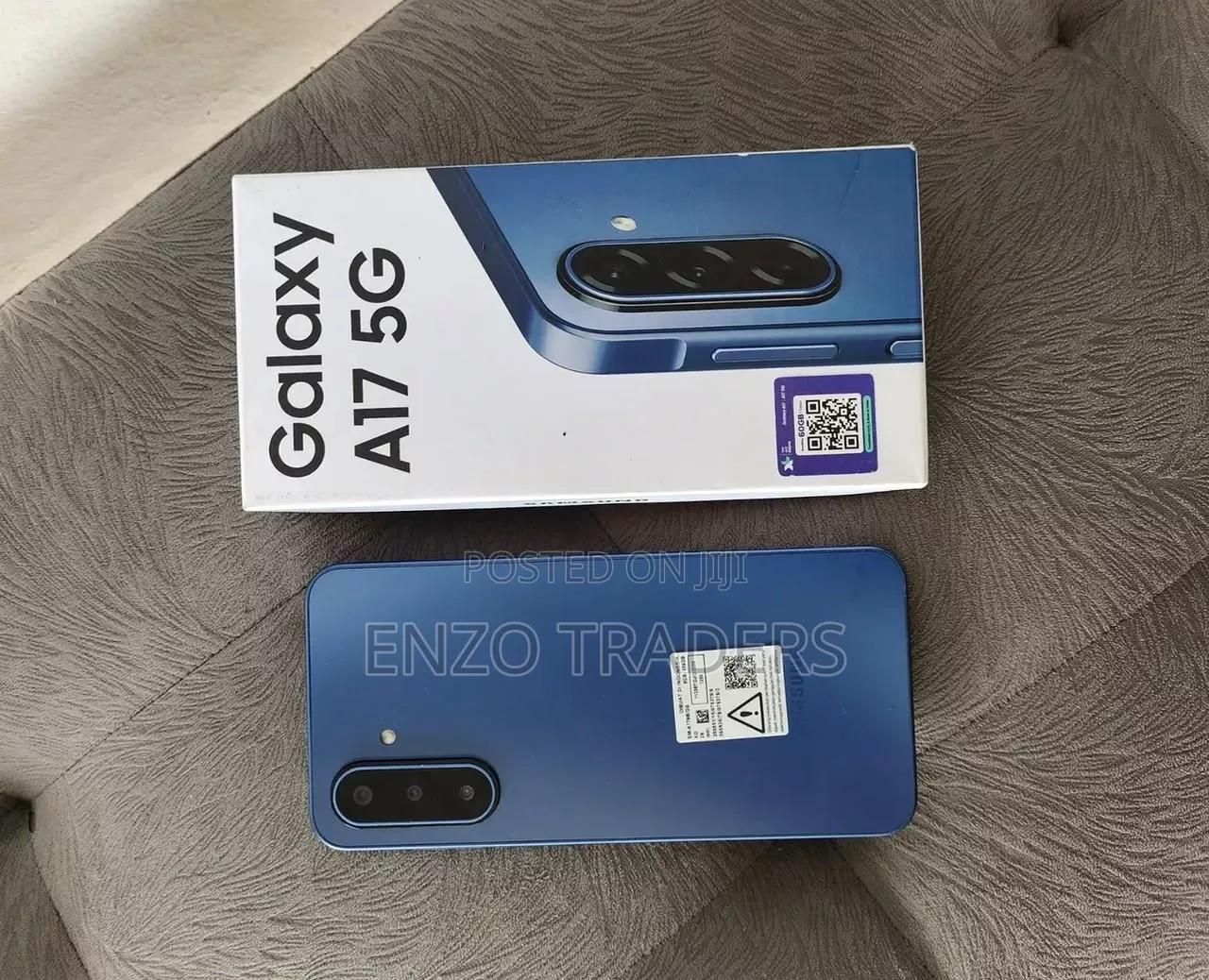 New Samsung Galaxy A17 5G 256 GB Blue
