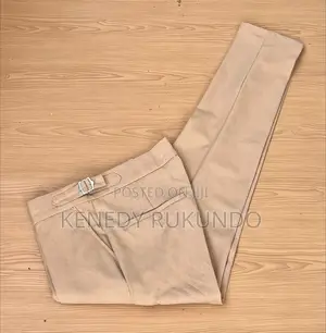 Beltless Pants