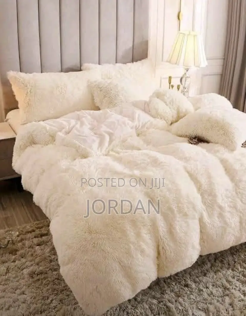 6pcs Fluffy Bedcovers