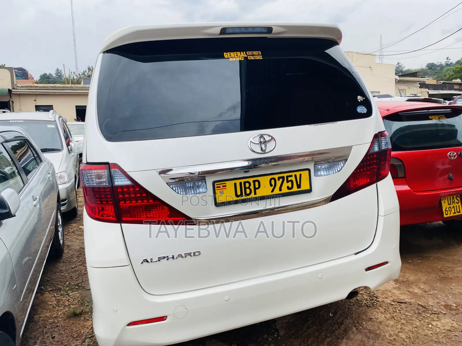 Toyota Alphard 2.4 Petrol FWD 2012
