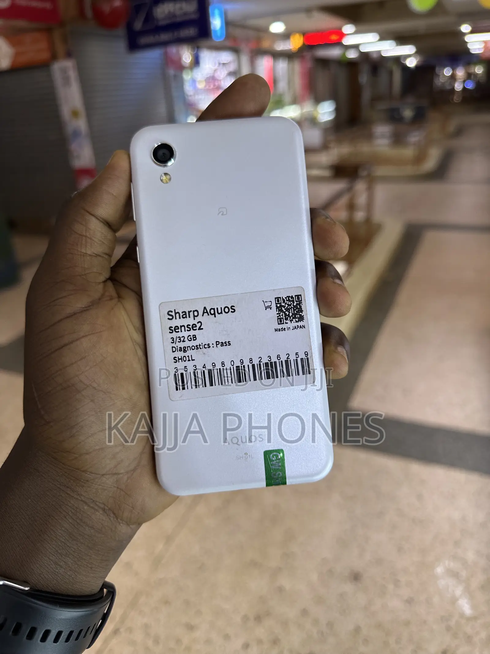 Sharp Aquos Sense 2 SHV43 32 GB White