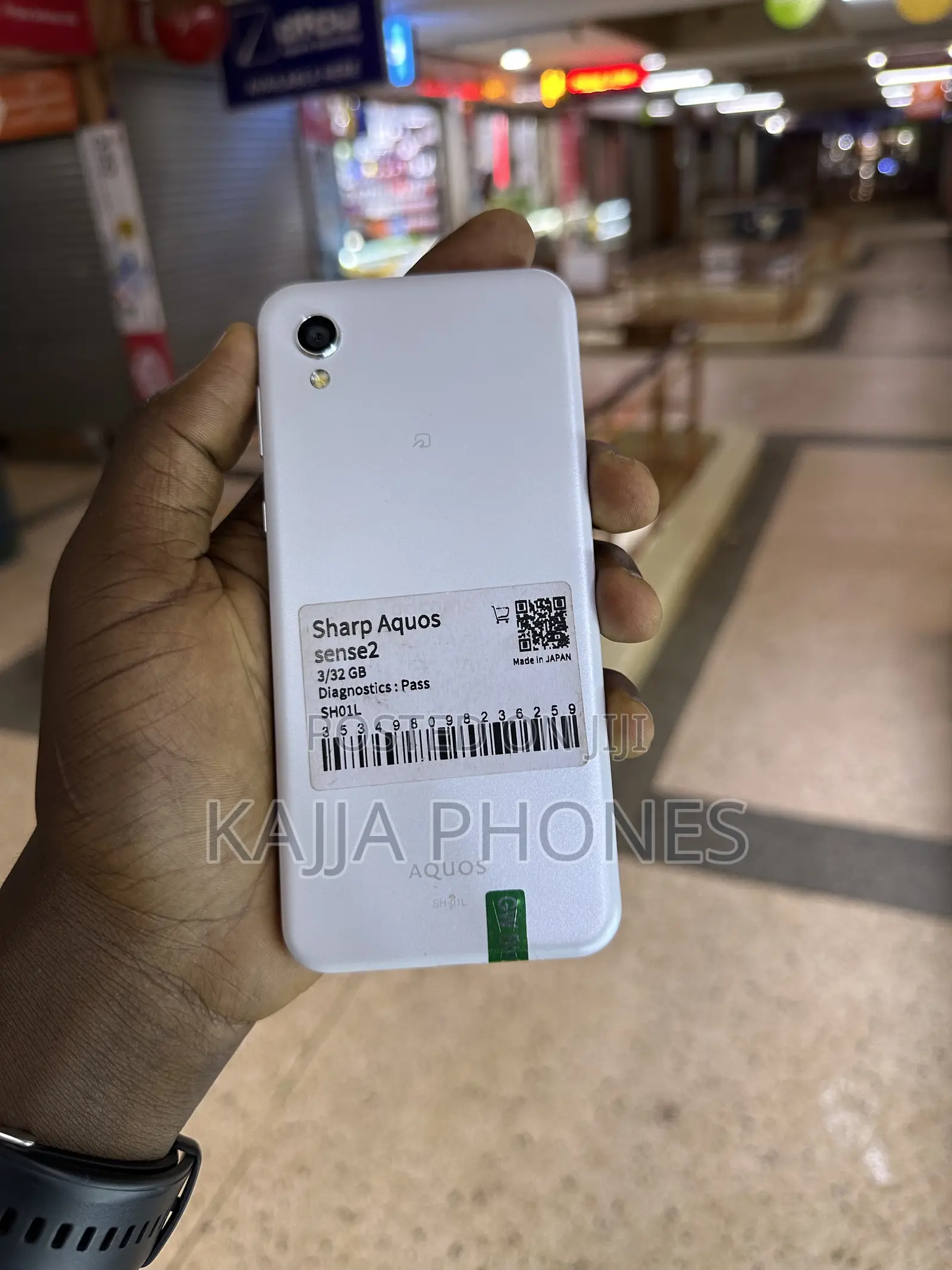 Sharp Aquos Sense 2 SHV43 32 GB White