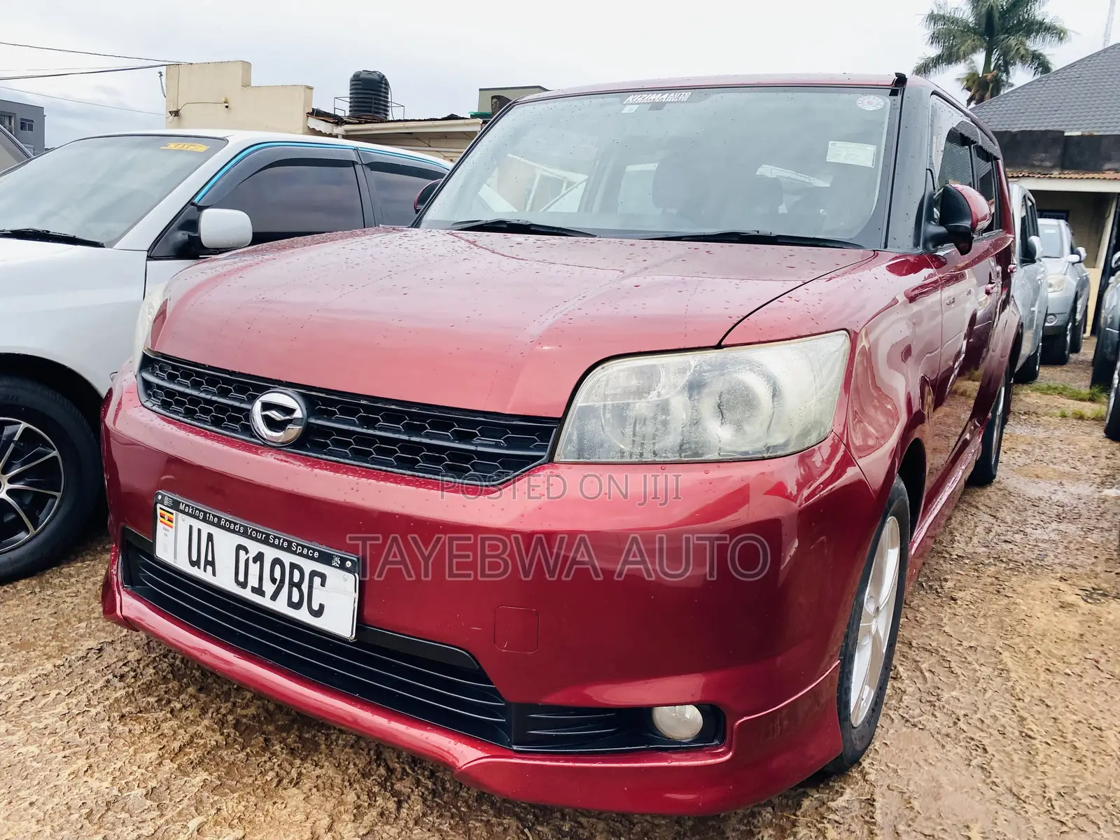 Toyota Corolla Rumion 2012
