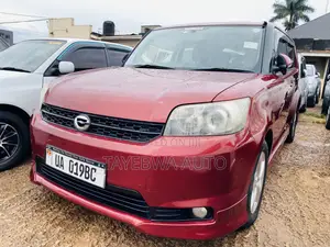 Toyota Corolla Rumion 2012