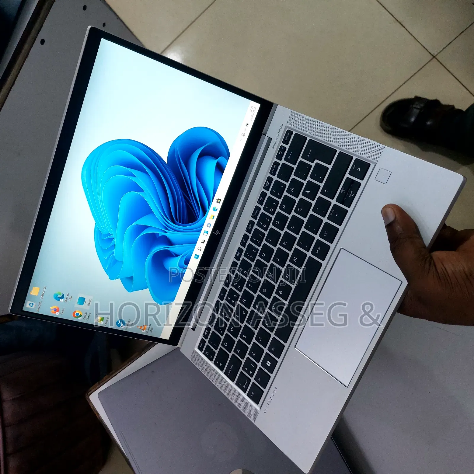 New Laptop HP EliteBook 840 G8 8GB Intel Core i5 SSD 256GB