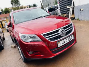 Volkswagen Tiguan 2012