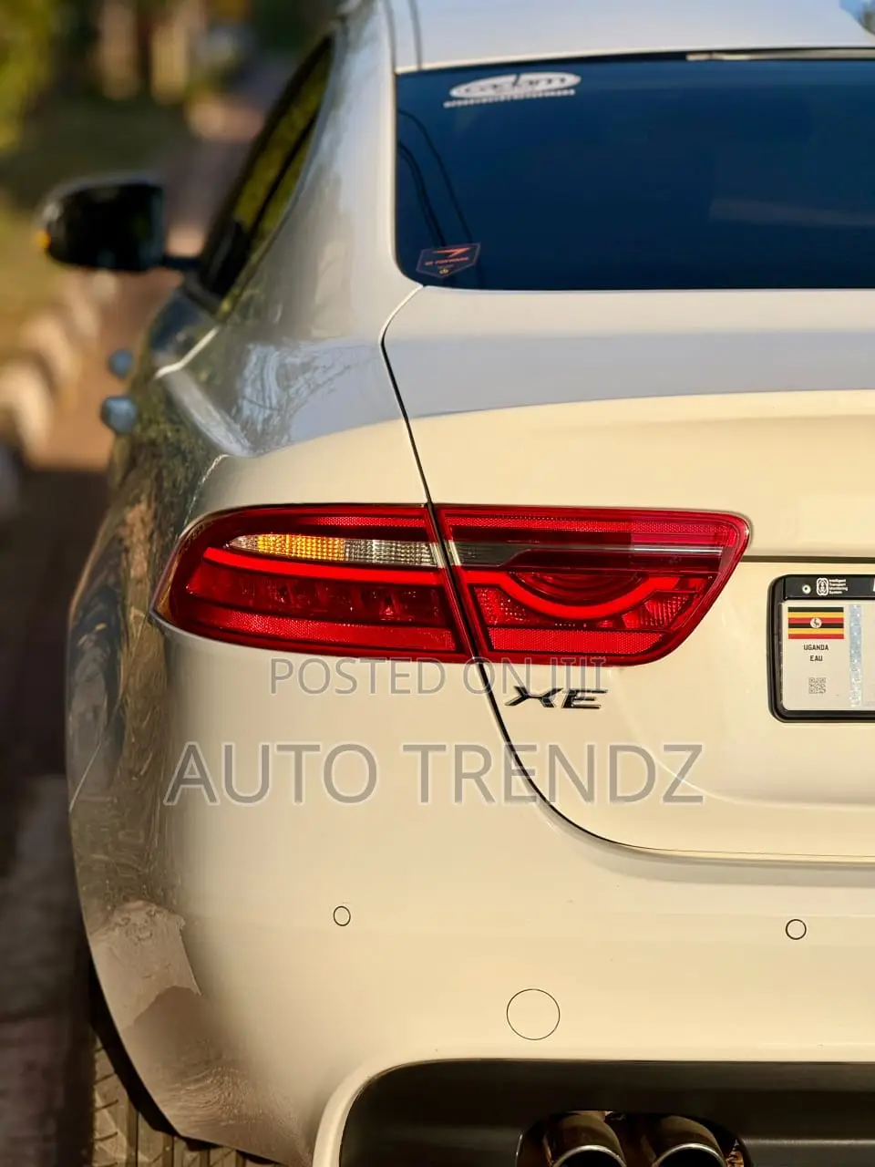 Jaguar XE 20d R-Sport AWD 2017 White