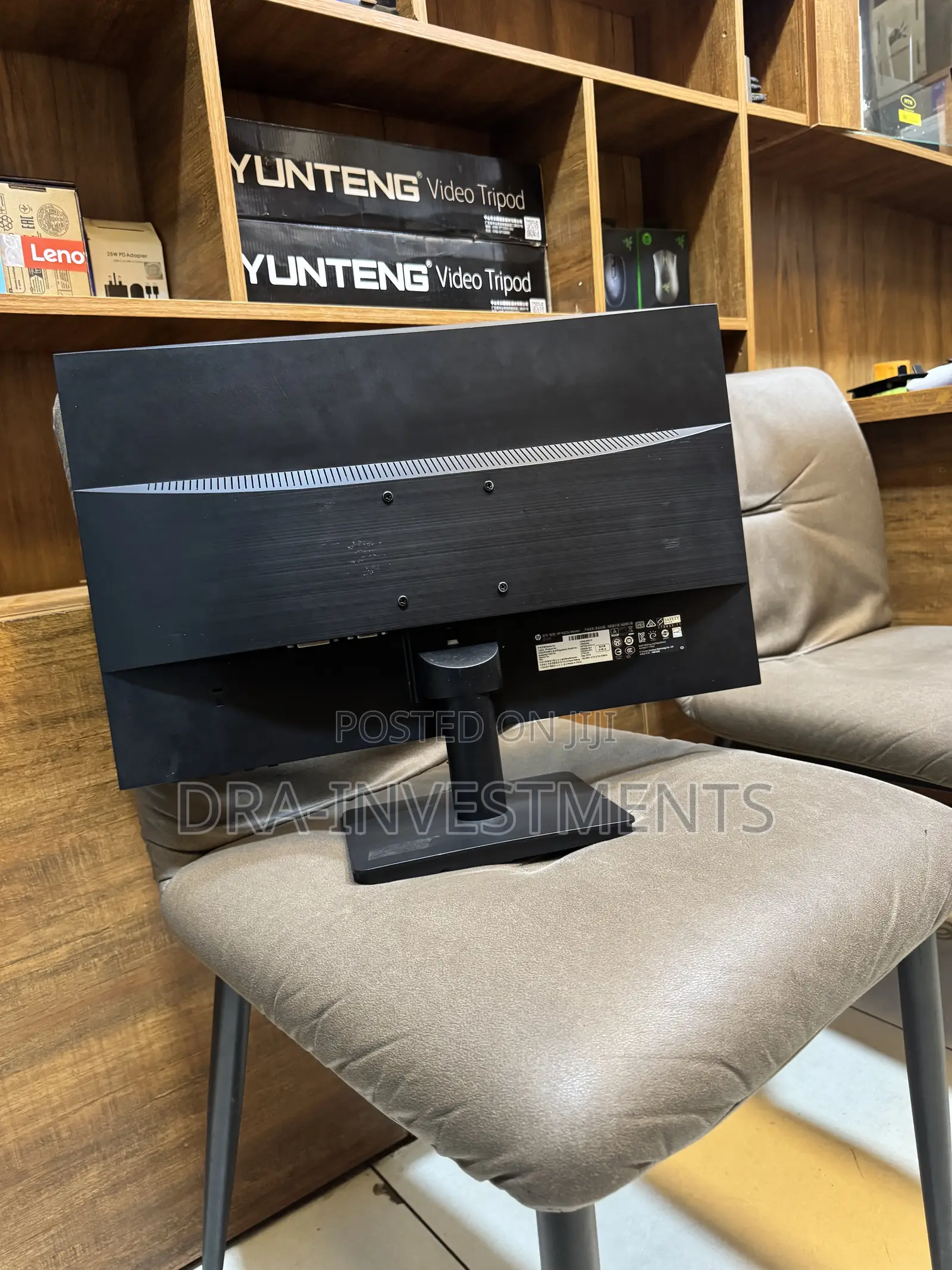 HP 19-Inch Led Monitor — Clear, Reliable Ready to Use