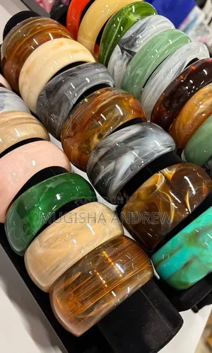 Bangles - Classy