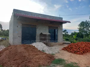 Direct Owner Commercial Shop and Storage Structure