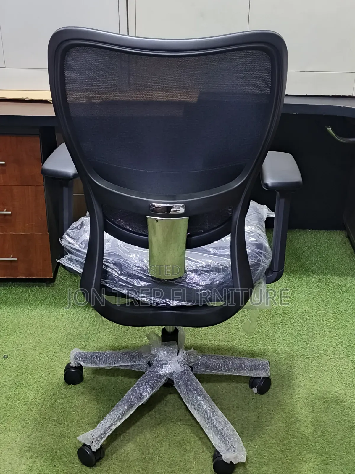 Shwevel Office Chair