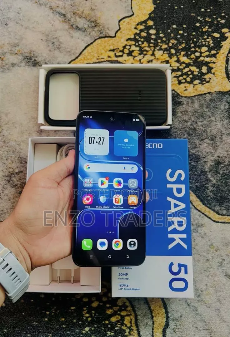 New Tecno Spark 50 128 GB Black