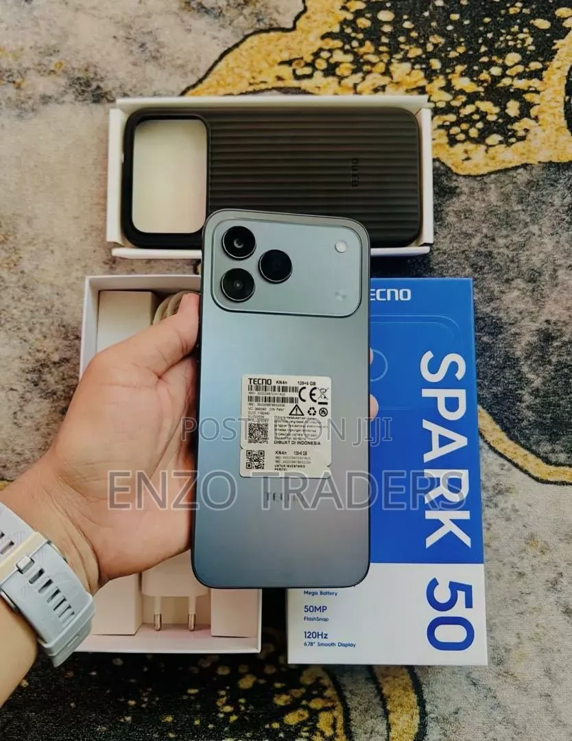 New Tecno Spark 50 128 GB Black
