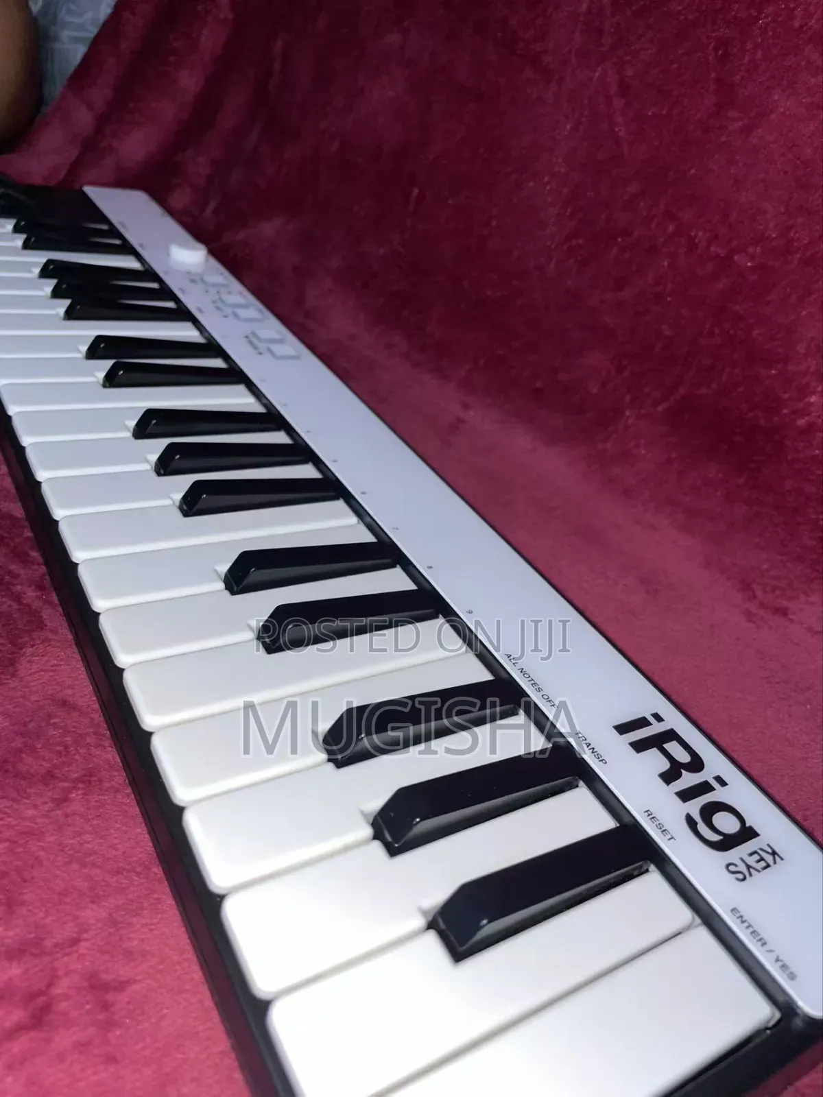Irig-Keys 37keys Midi Controller