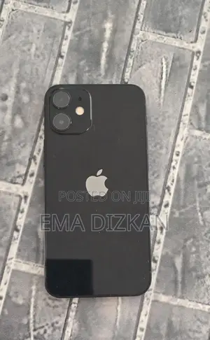 Apple iPhone 12 128 GB Black