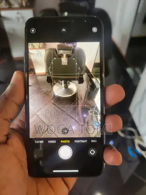Apple iPhone XS 64 GB Black