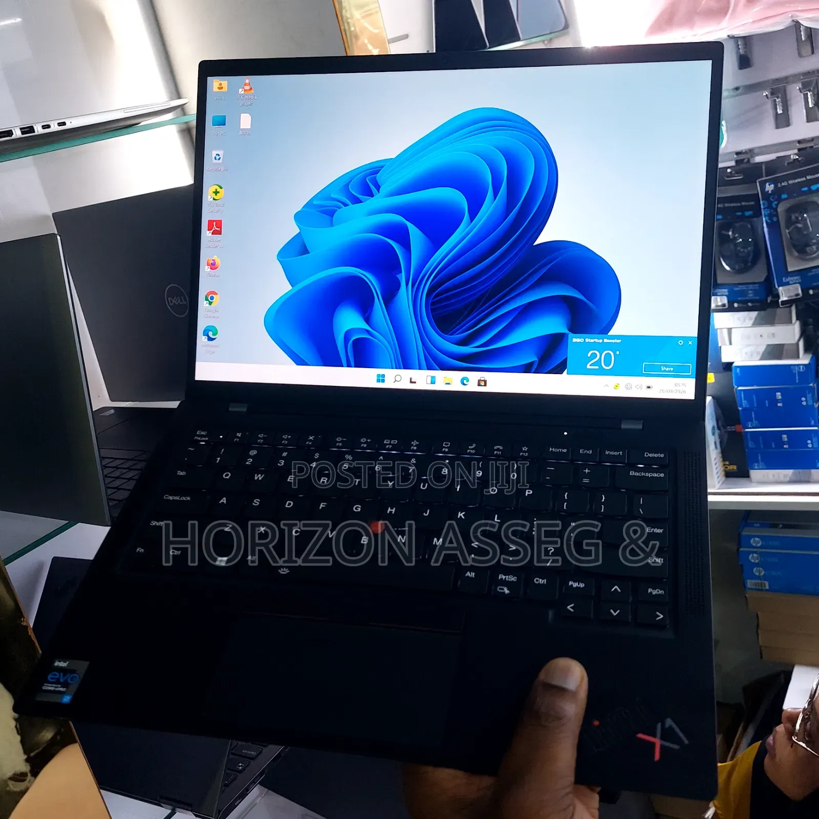 New Laptop Lenovo ThinkPad X1 Yoga 16GB Intel Core i7 SSD 500GB