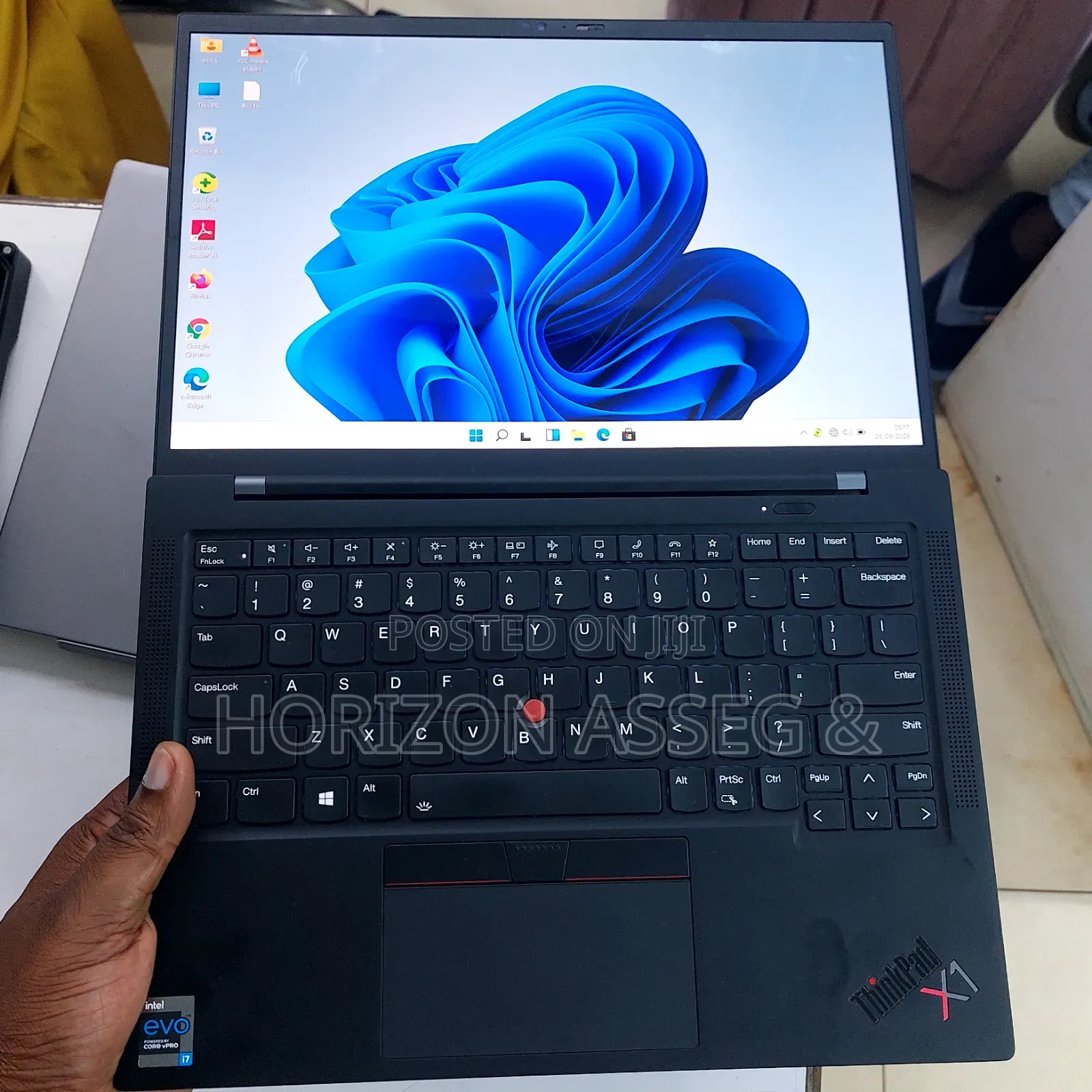 New Laptop Lenovo ThinkPad X1 Yoga 16GB Intel Core i7 SSD 500GB