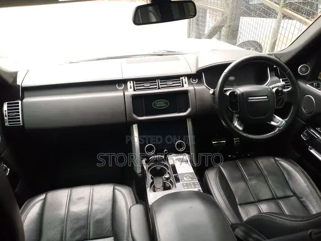 Land Rover Range Rover Vogue 2016 White