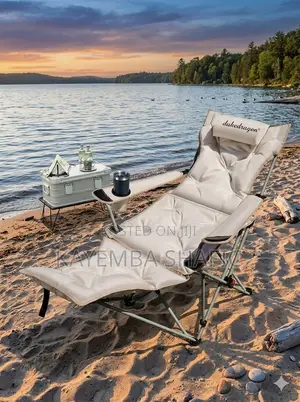 DukeDragon Foldable Premium Camping Chair With Leg Rest