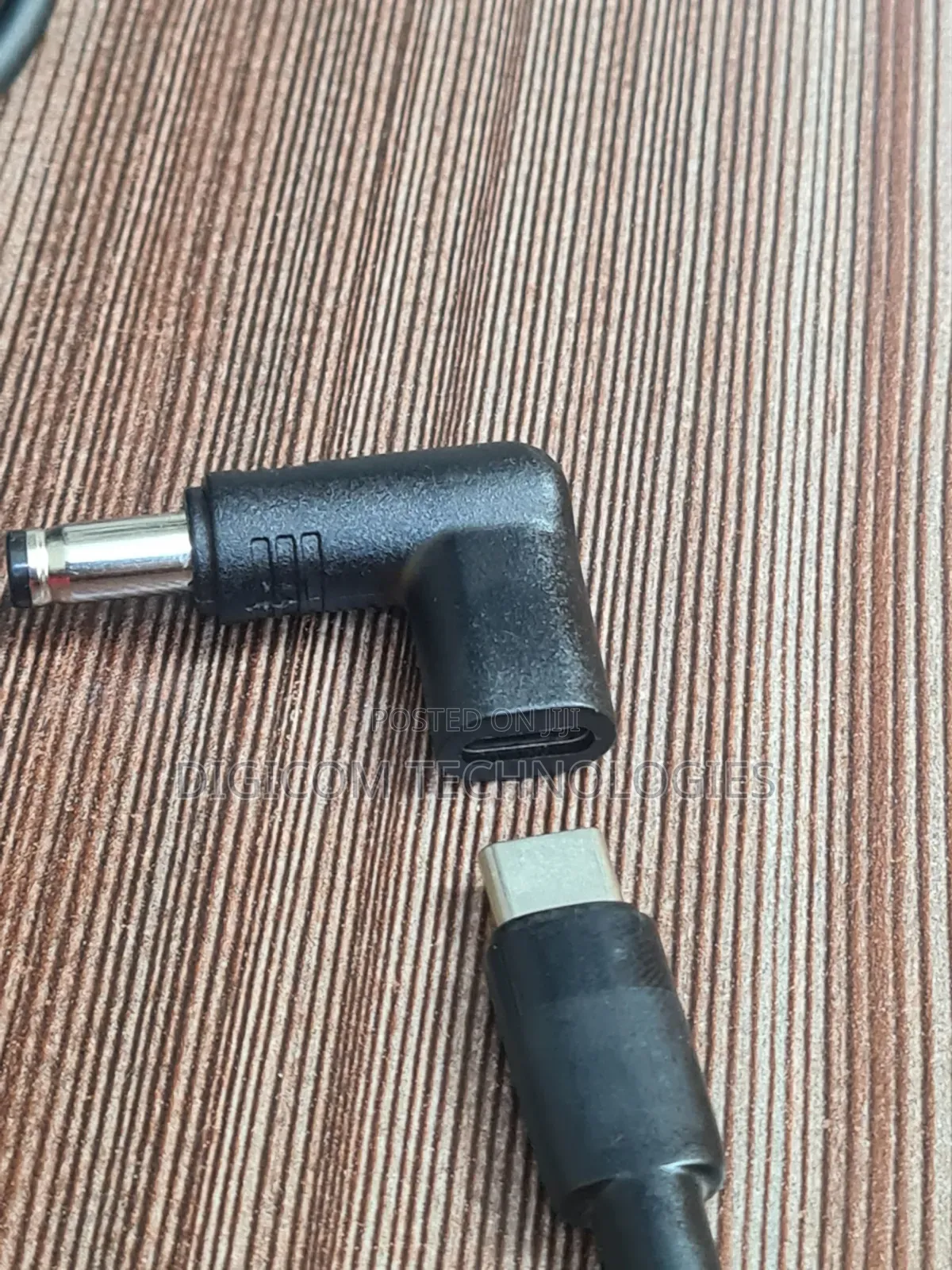 WiFi Router Power Cable USB C Pin