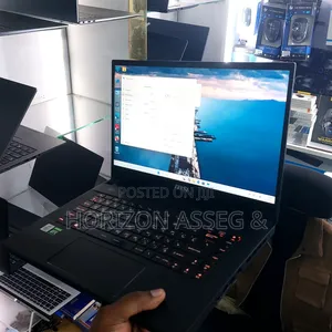 New Laptop MSI GS66 Stealth 10UH 16GB Intel Core i7 SSD 512GB